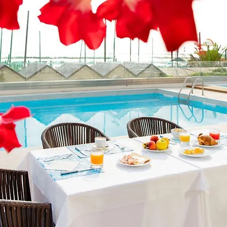 Bellevue, Sure Collection By Western 3* Πέζαρο