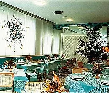 Bellevue, Sure Collection By Western Szálloda Pesaro