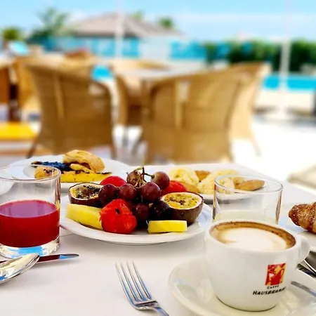 Bellevue, Sure Collection By Western Hotel 3*