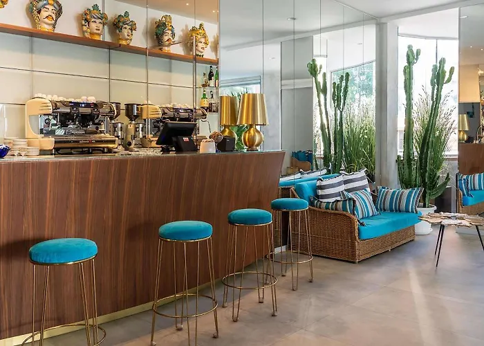 Отель Bellevue, Sure Collection By Western 3*