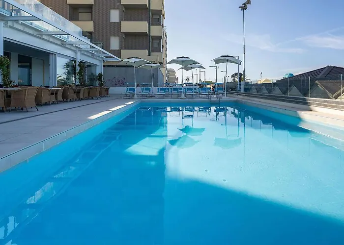 Bellevue, Sure Collection By Western Pesaro