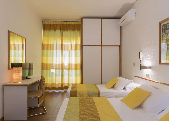 Bellevue, Sure Collection By Western